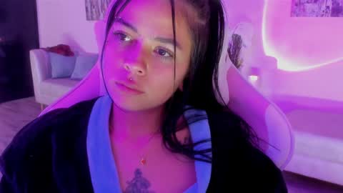 kIKI online show from January 8, 2025, 9:32 am