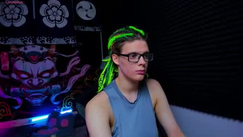 Kiki online show from September 21, 2025, 10:06 am