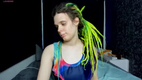 Kiki online show from January 10, 2026, 11:01 am