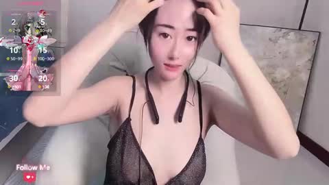 kiki_loveu online show from February 13, 2025, 6:09 am