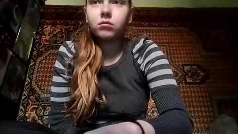 kikibang_ online show from October 20, 2025, 8:15 am