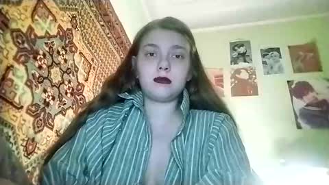 Snapshot of kikibang_ chatting on March 19, 2026, 8:35 pm kikibang_ online show from March 19, 2026, 8:35 pm