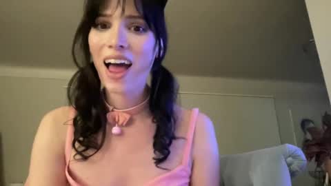 Snapshot of kikihart chatting on February 1, 2025, 5:28 am Kiki Hart online show from February 1, 2025, 5:28 am