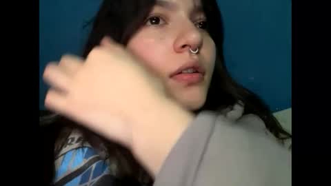kikilove15 online show from May 25, 2026, 4:18 am