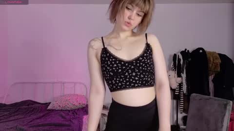 Kiki online show from May 1, 2026, 9:58 am