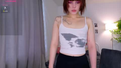 Kiki online show from July 31, 2026, 4:34 am