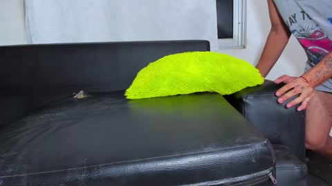 Snapshot of kikio_yu chatting on December 12, 2024, 6:57 am kikio_yu online show from December 12, 2024, 6:57 am