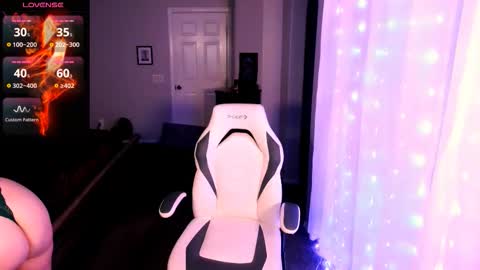 Snapshot of kiks823 chatting on October 16, 2025, 8:26 am ONLY FANS Britteebee online show from October 16, 2025, 8:26 am