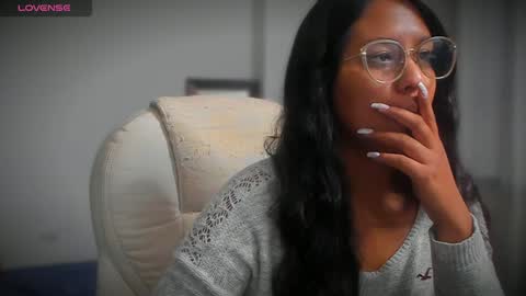 Alejandra  online show from February 7, 2025, 10:41 pm