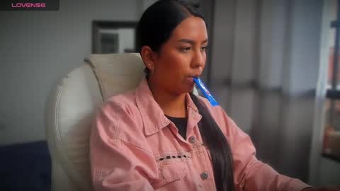 Alejandra  online show from February 10, 2025, 10:40 pm