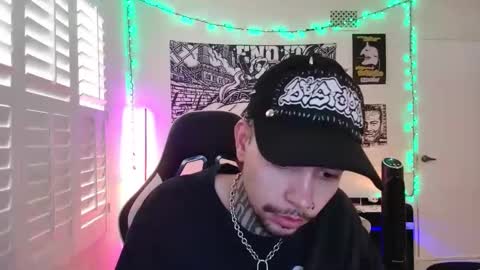 Kenny online show from February 1, 2026, 7:01 pm