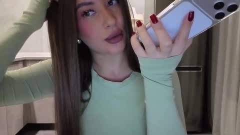 Snapshot of killer__girls chatting on March 2, 2026, 9:21 pm EvaAnna online show from March 2, 2026, 9:21 pm