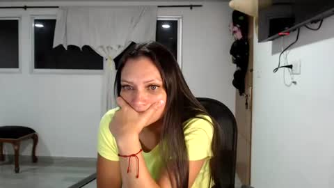 Snapshot of killey_saintss chatting on July 9, 2026, 1:42 am Killey online show from July 9, 2026, 1:42 am