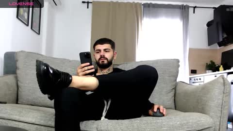 killianvane online show from September 12, 2025, 7:08 am