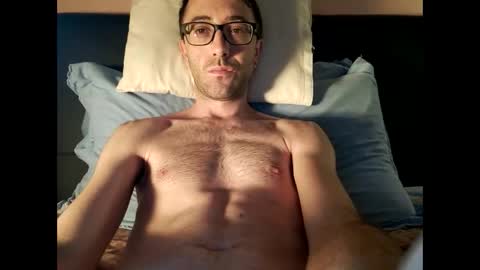 kingstoned online show from October 3, 2025, 1:52 pm