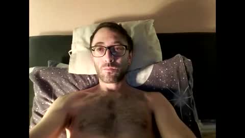 kingstoned online show from November 9, 2025, 6:06 pm