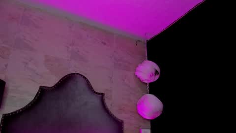 cherry  online show from May 8, 2026, 3:23 am