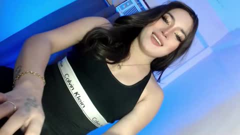 kim_aero online show from October 12, 2025, 2:49 pm