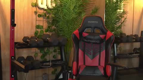 Snapshot of kim_beckett chatting on October 2, 2025, 1:51 pm Kim online show from October 2, 2025, 1:51 pm