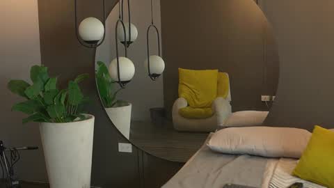 Snapshot of kim_beckett chatting on October 6, 2025, 12:57 pm Kim online show from October 6, 2025, 12:57 pm