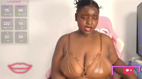 Kim  Follow me please online show from November 11, 2025, 8:09 pm