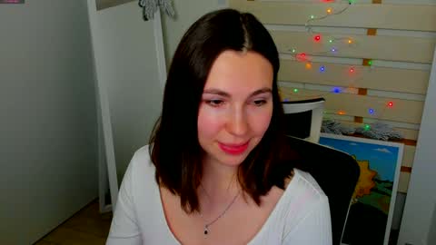 Snapshot of kim_go chatting on January 3, 2025, 4:48 pm Kim online show from January 3, 2025, 4:48 pm