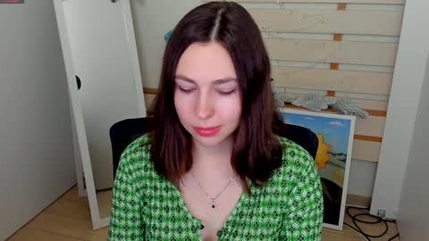 Snapshot of kim_go chatting on January 12, 2025, 1:37 pm Kim online show from January 12, 2025, 1:37 pm