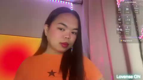 Snapshot of kim_kyile chatting on November 19, 2025, 12:49 pm KYLIE online show from November 19, 2025, 12:49 pm
