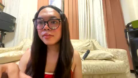 Snapshot of kim_kyile chatting on May 22, 2026, 1:28 pm KYLIE online show from May 22, 2026, 1:28 pm