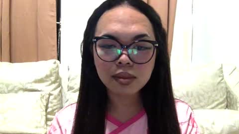 Snapshot of kim_kyile chatting on July 10, 2026, 3:25 pm KYLIE online show from July 10, 2026, 3:25 pm