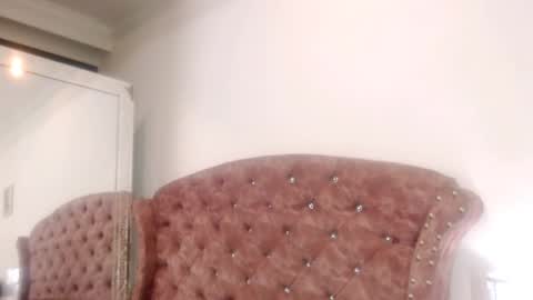 Snapshot of kim_lennon chatting on March 2, 2025, 11:39 am K I M online show from March 2, 2025, 11:39 am