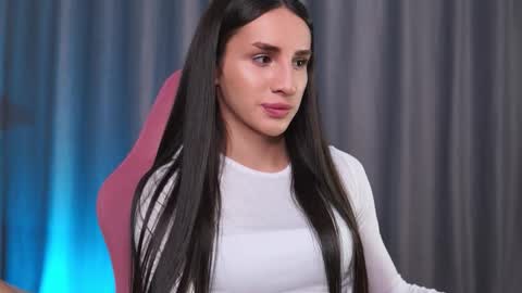 Kim Oberlin online show from October 8, 2025, 11:19 am