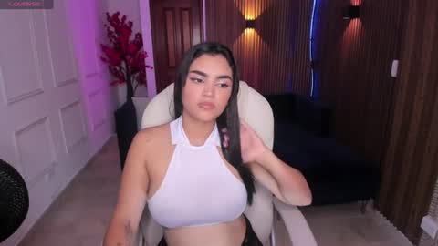 Snapshot of kim_stonee_ chatting on June 11, 2026, 7:45 pm Kim online show from June 11, 2026, 7:45 pm