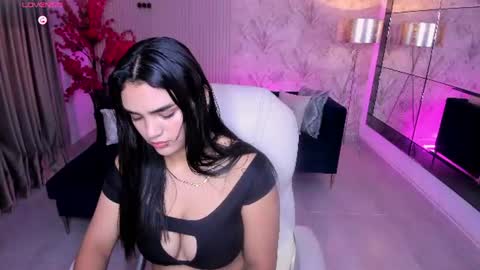 Snapshot of kim_stonee_ chatting on June 19, 2026, 7:17 pm Kim online show from June 19, 2026, 7:17 pm