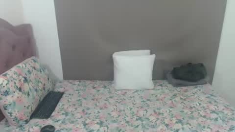 Snapshot of kimberjamesxx chatting on July 9, 2026, 2:04 am DANIELA online show from July 9, 2026, 2:04 am