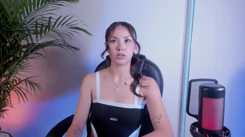 Snapshot of kimberly1fox chatting on February 11, 2026, 9:09 pm Kim online show from February 11, 2026, 9:09 pm