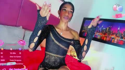 Your Queen KIM online show from December 21, 2025, 9:55 pm