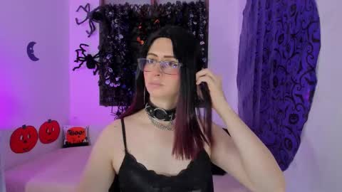 Snapshot of kimberly_thonson chatting on October 23, 2025, 4:06 pm kimberly_thonson online show from October 23, 2025, 4:06 pm