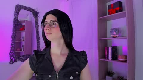 Snapshot of kimberly_thonson chatting on November 16, 2025, 3:17 pm kimberly_thonson online show from November 16, 2025, 3:17 pm