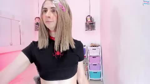 Snapshot of kimberly_thonson chatting on June 25, 2026, 10:25 pm kimberly_thonson online show from June 25, 2026, 10:25 pm