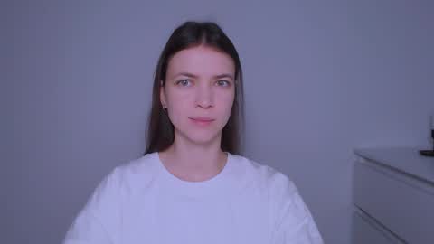 Snapshot of kimberlyhart_ chatting on December 21, 2024, 10:50 am Kimberly online show from December 21, 2024, 10:50 am