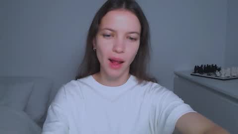 Kimberly online show from September 19, 2025, 5:31 am