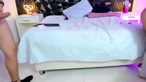 Snapshot of kimberlyloren chatting on September 20, 2025, 1:34 pm Kimberly Loren online show from September 20, 2025, 1:34 pm