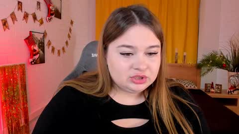 Snapshot of kimberlymaran chatting on December 17, 2024, 3:28 pm The one that you wont be able to forget online show from December 17, 2024, 3:28 pm