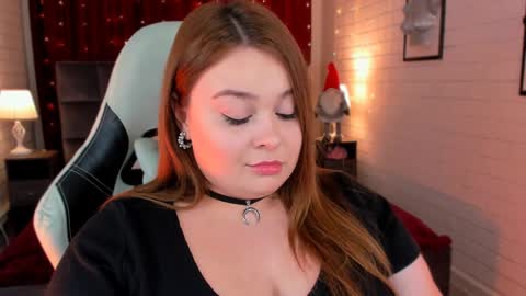 Snapshot of kimberlymaran chatting on February 4, 2025, 2:53 pm The one that you wont be able to forget online show from February 4, 2025, 2:53 pm
