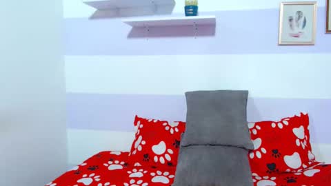 Kim  online show from December 7, 2024, 6:37 pm