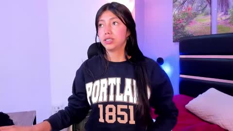 Kimberly Villalobos online show from December 5, 2024, 3:28 pm