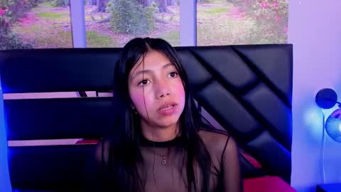 Kimberly Villalobos online show from December 19, 2024, 6:34 pm