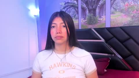 Kimberly Villalobos online show from March 12, 2025, 11:42 am