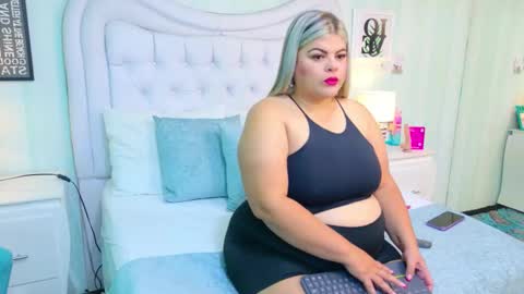 KimBrooks online show from September 28, 2025, 11:15 am